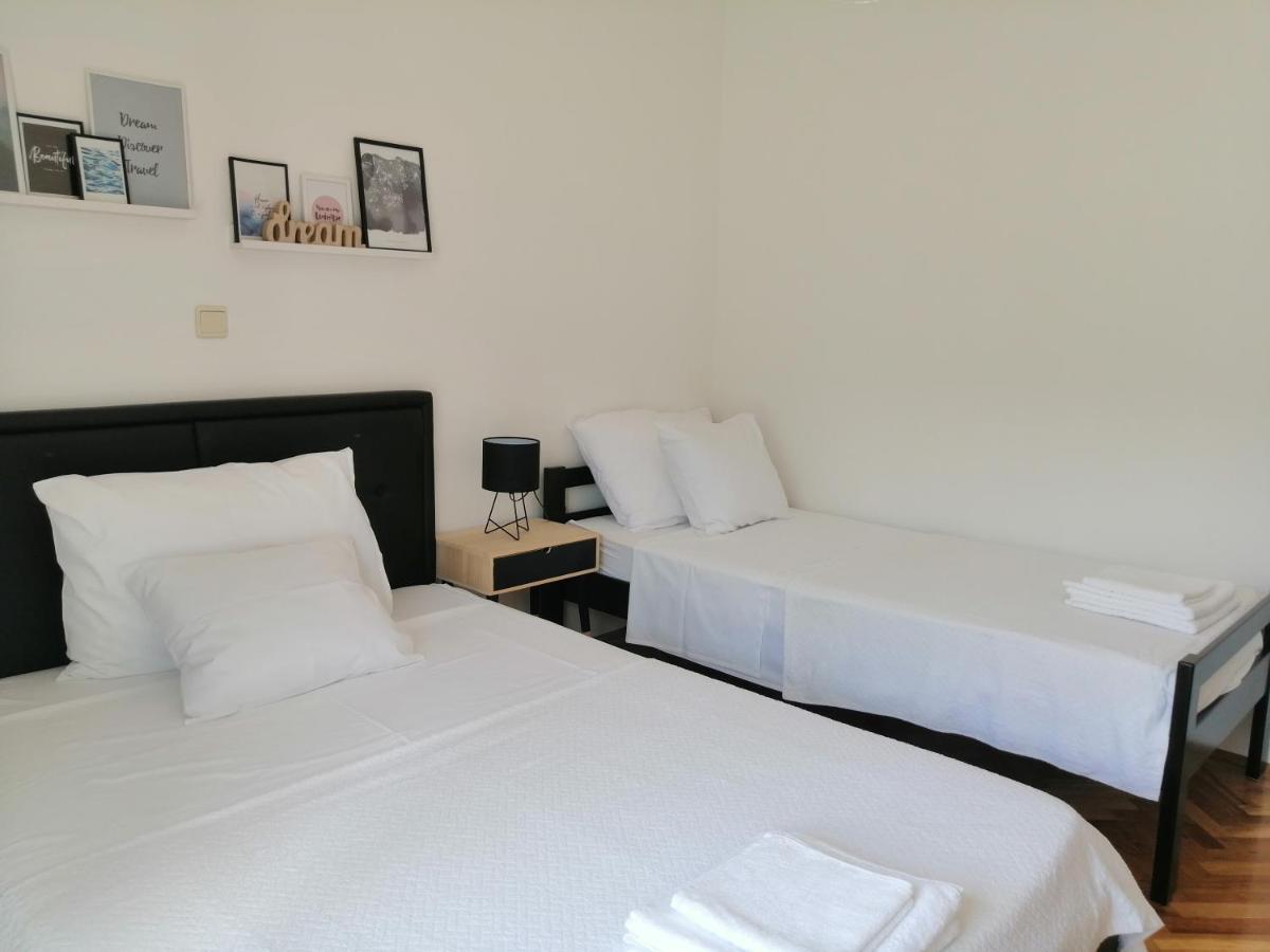 Apartment Near The Sea-Self Check-In Podstrana Extérieur photo