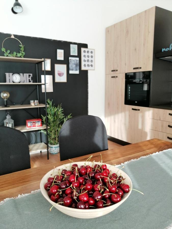 Apartment Near The Sea-Self Check-In Podstrana Extérieur photo