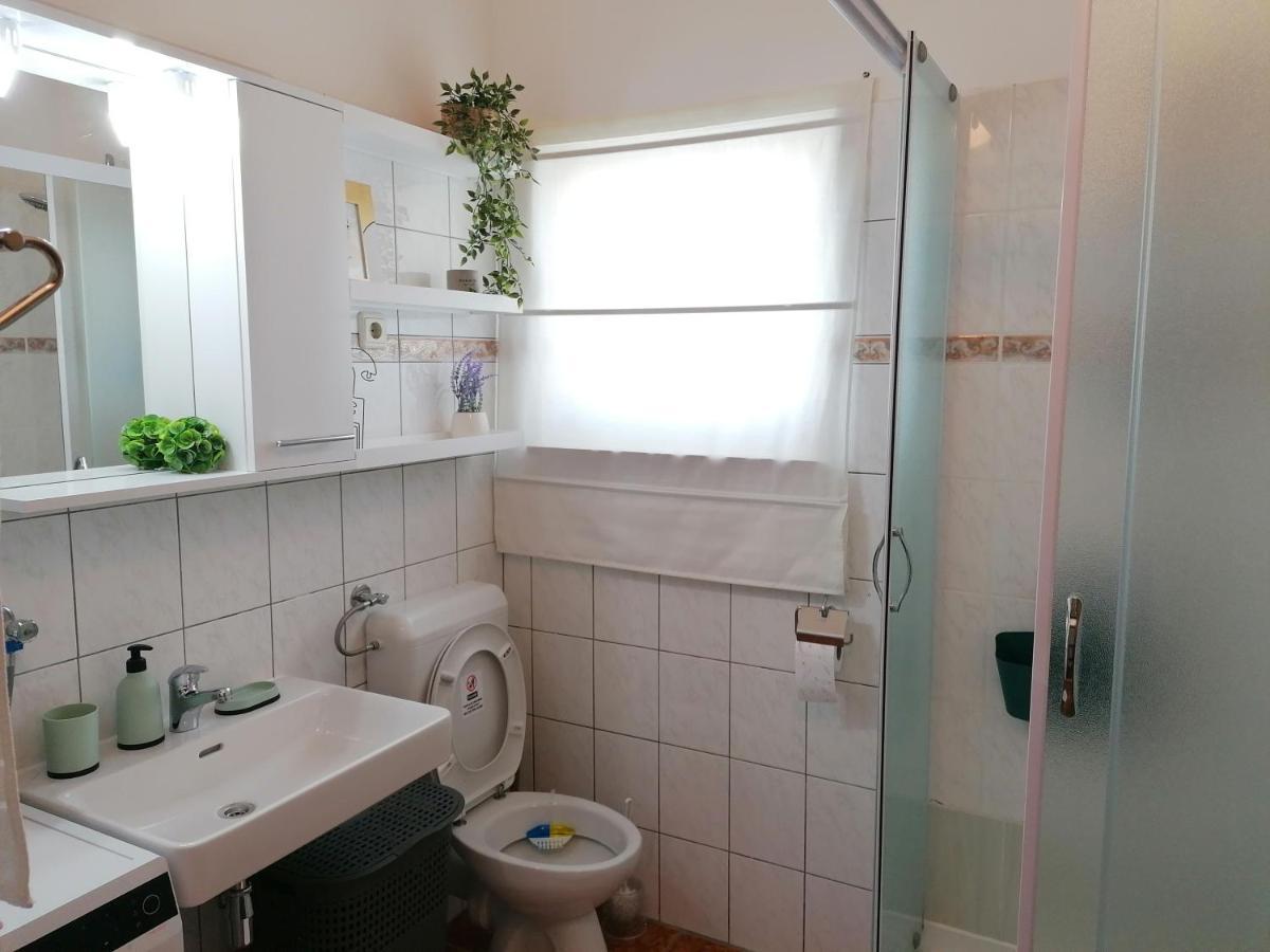 Apartment Near The Sea-Self Check-In Podstrana Extérieur photo